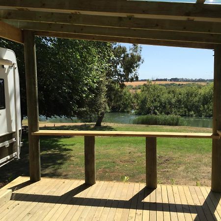 Hotel Longford Riverside Caravan Park Exterior foto